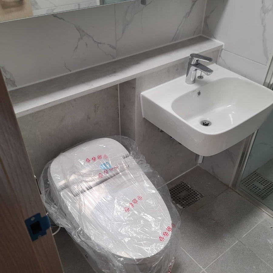 주거 욕실 리모델링 작업 이미지